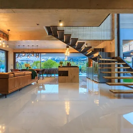 Besca With Heated Infinity Pool Villa *