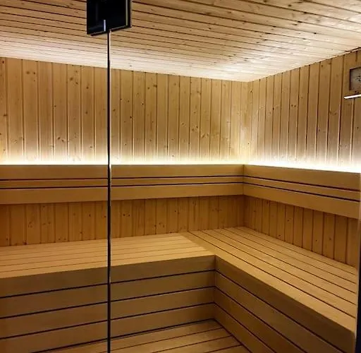 Villa Besca With Heated Infinity Pool