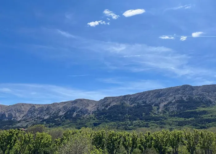 Besca With Heated Infinity Pool Villa *